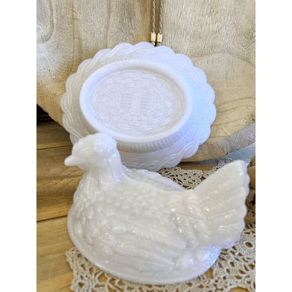 Vintage Mosser Glass Tuscan (Pink) Hen on Nest Dish – USA Made - Picture 3 of 5